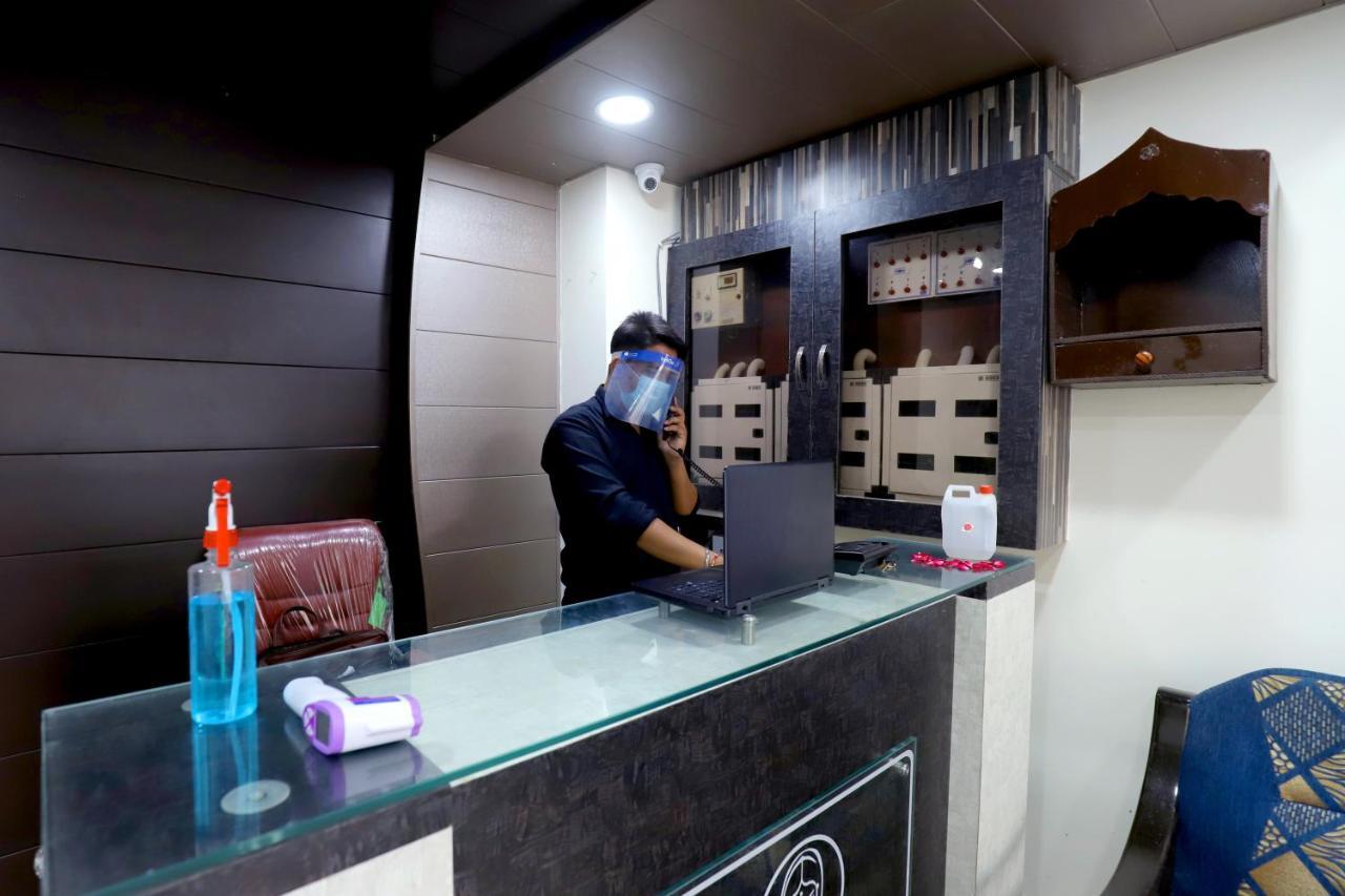 Umra Grace - Hotel In Haridwar By Perfect Stayz ภายนอก รูปภาพ