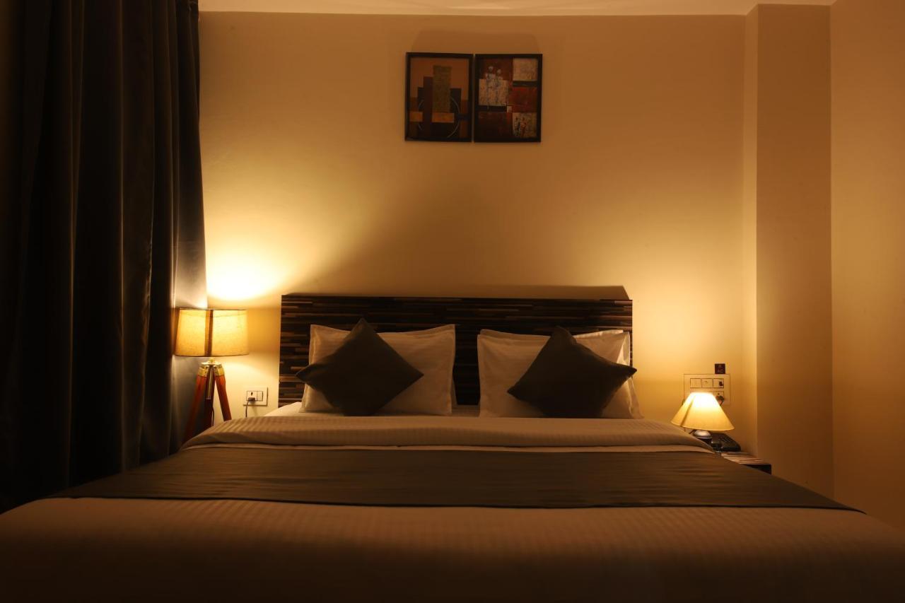 Umra Grace - Hotel In Haridwar By Perfect Stayz ภายนอก รูปภาพ