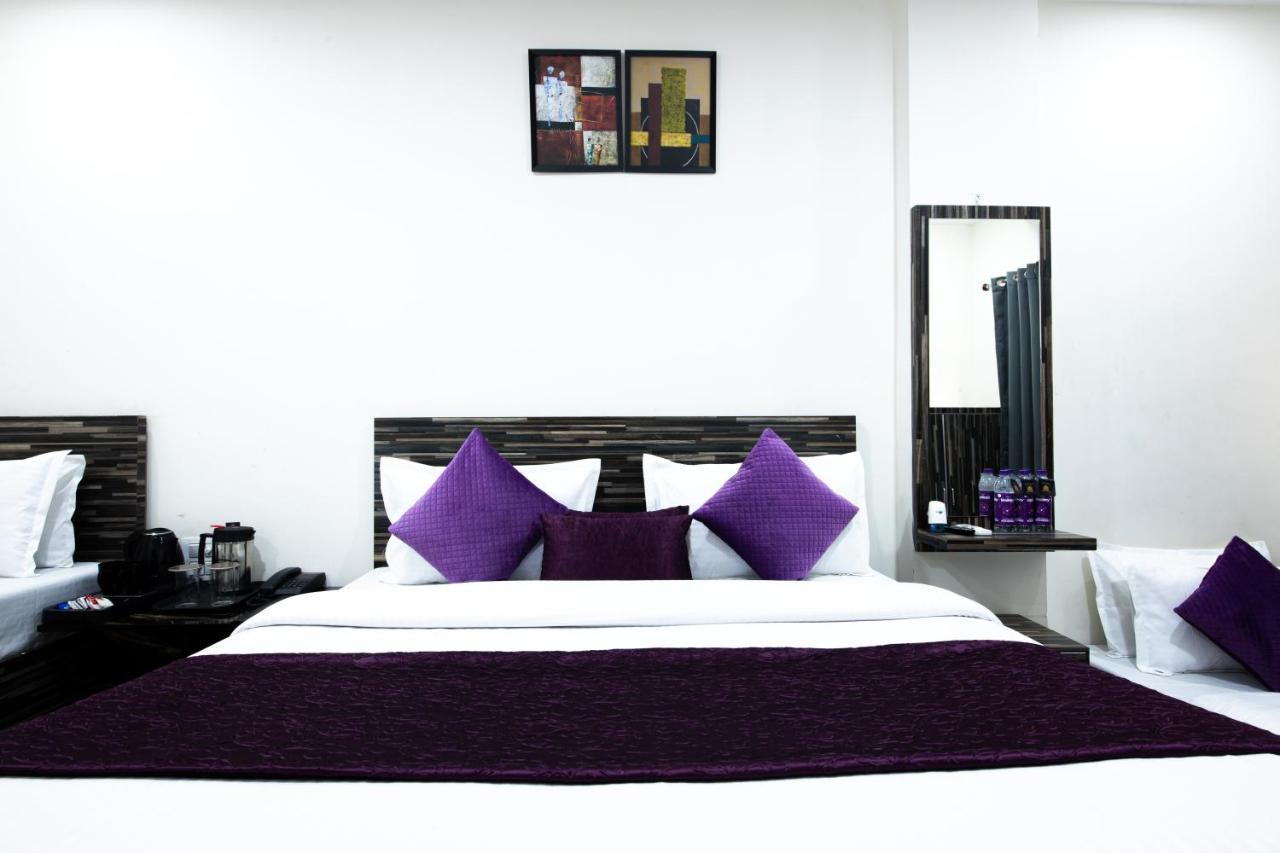 Umra Grace - Hotel In Haridwar By Perfect Stayz ภายนอก รูปภาพ