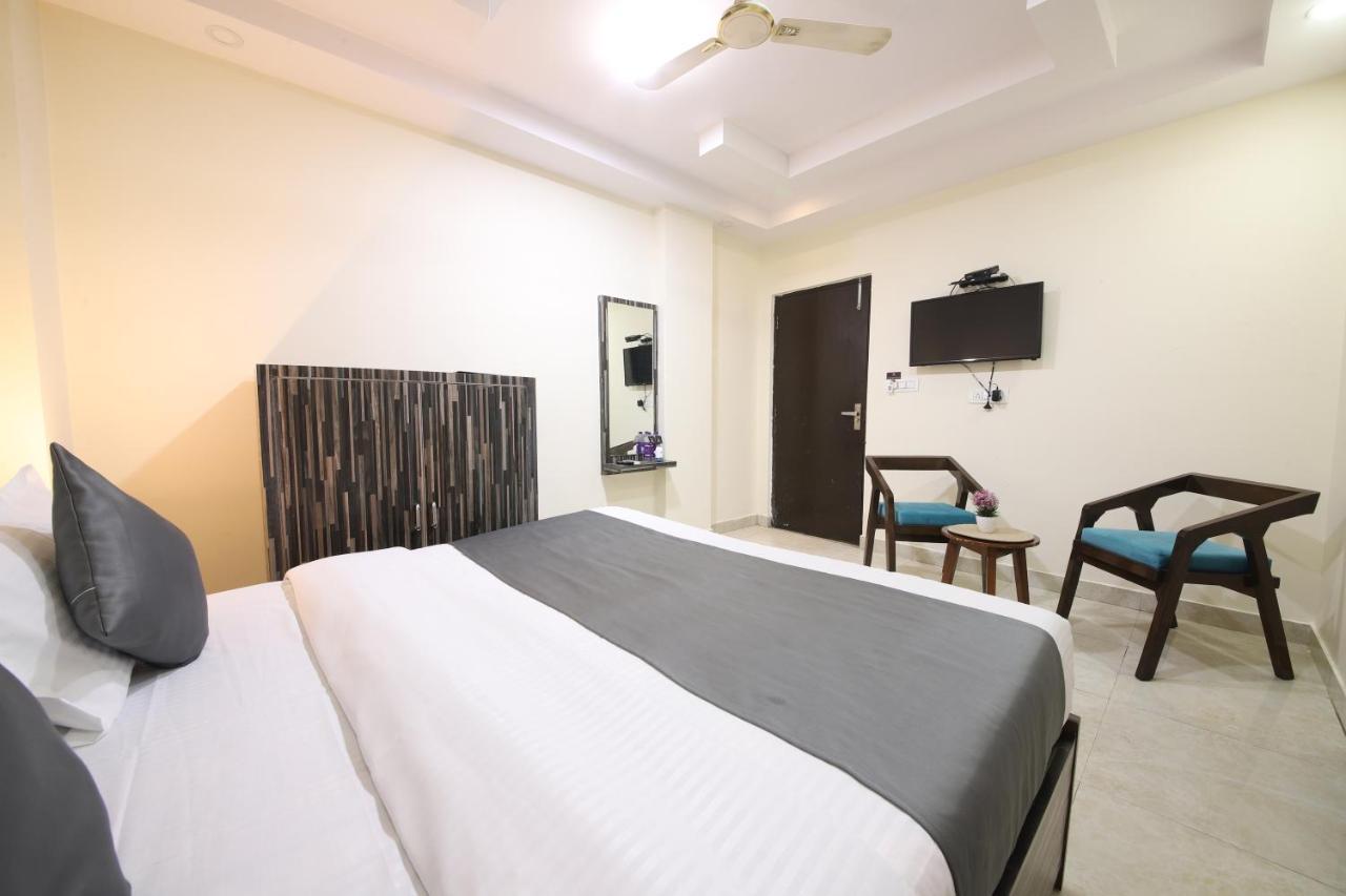 Umra Grace - Hotel In Haridwar By Perfect Stayz ภายนอก รูปภาพ