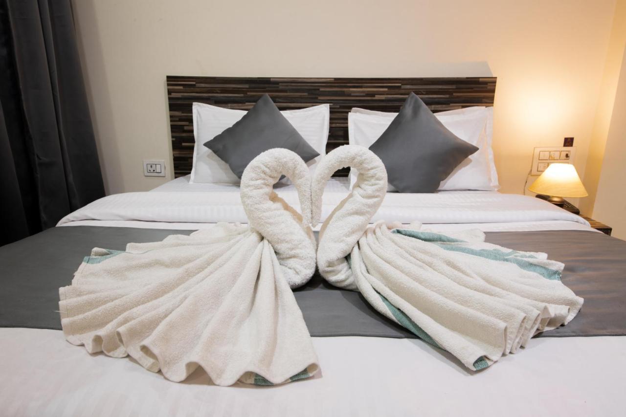 Umra Grace - Hotel In Haridwar By Perfect Stayz ภายนอก รูปภาพ